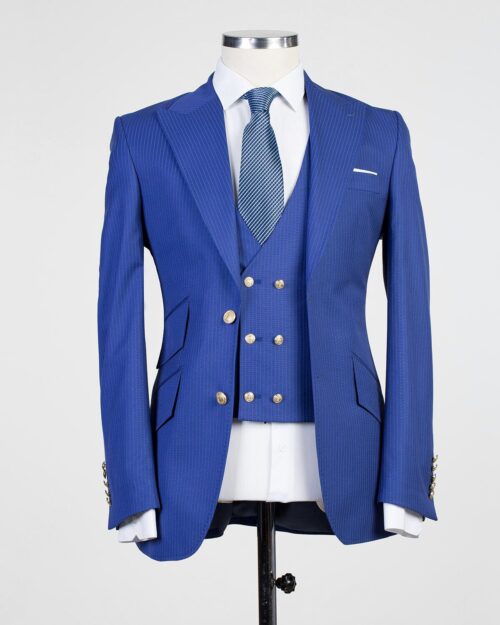 Fashuné Classic Coral Three Piece Suit