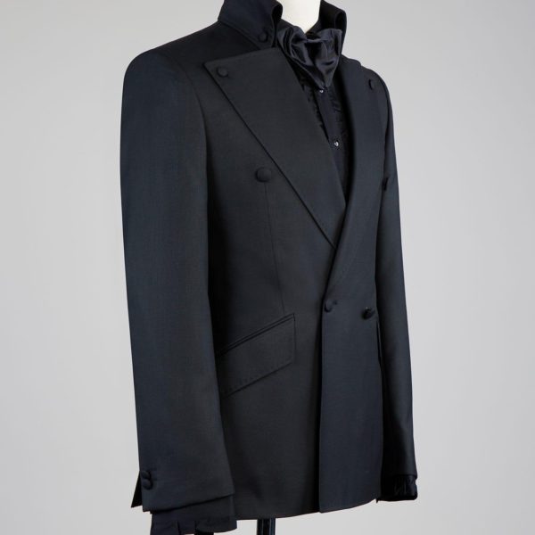 Fashuné Classic Black Joshesther Suit